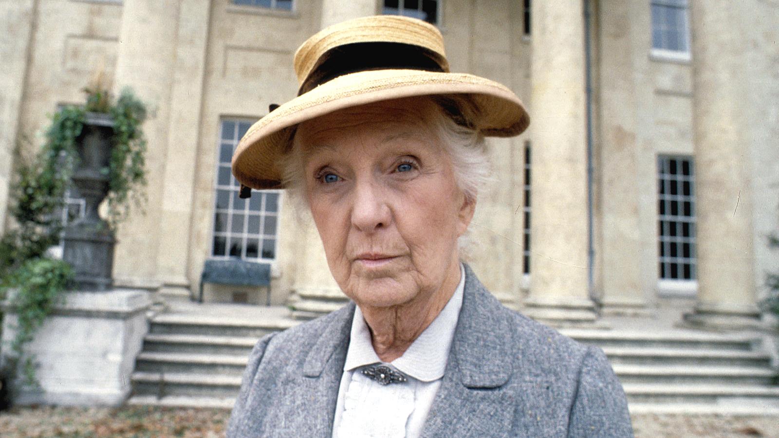 Photograph from Agatha Christie’s Miss Marple (1984-1992) (1) featuring Joan Hickson (as Miss Marple)