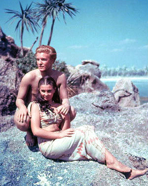 Donald Houston (as Michael Reynolds) and Jean Simmons (as Emmeline Foster) in a photograph from The Blue Lagoon (1949) (4)