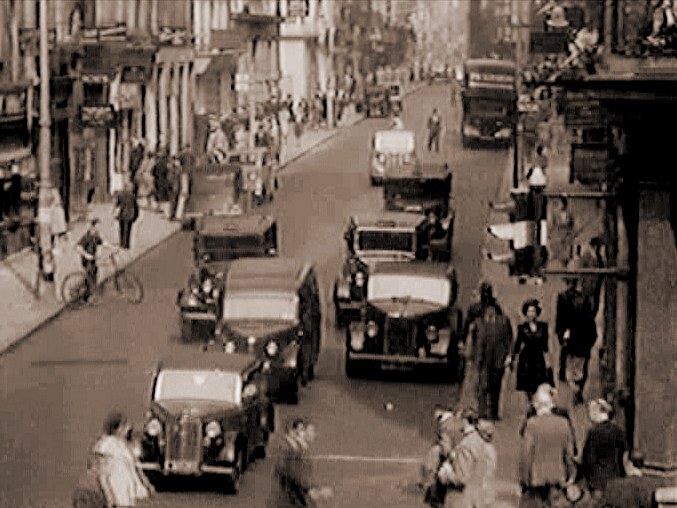 Screenshot from Bond Street (1948) (4)
