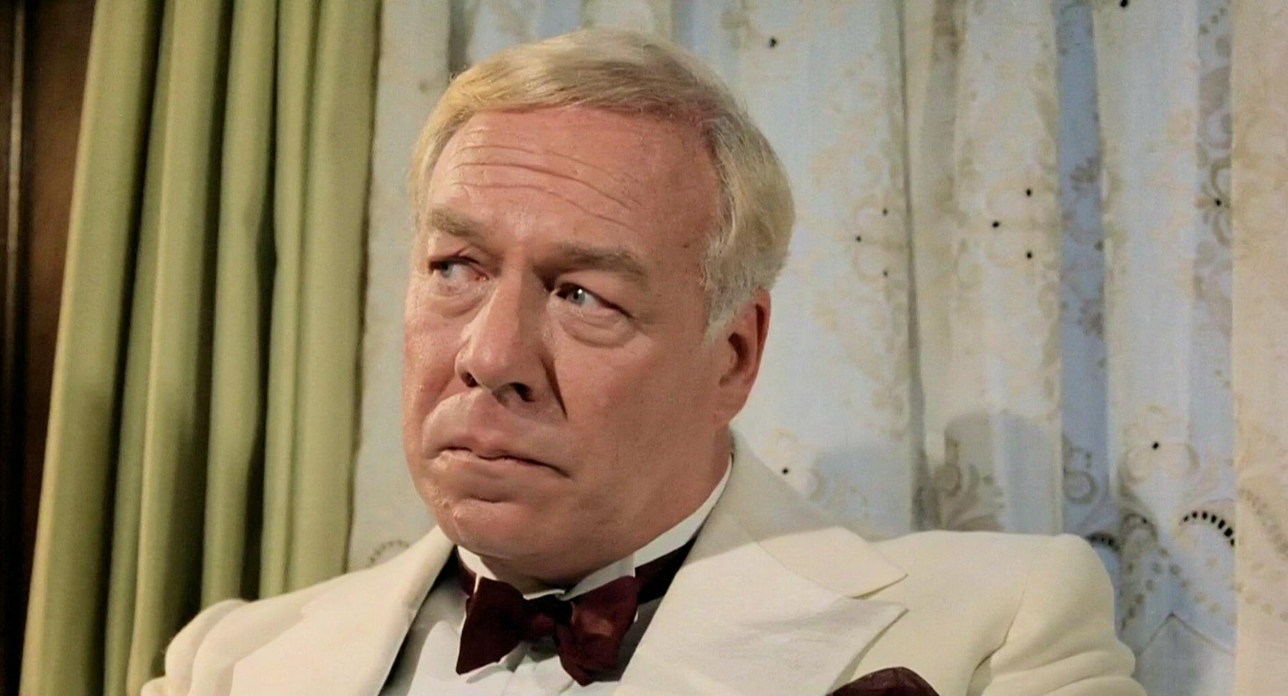Screenshot from Death on the Nile (1978) (15) featuring George Kennedy