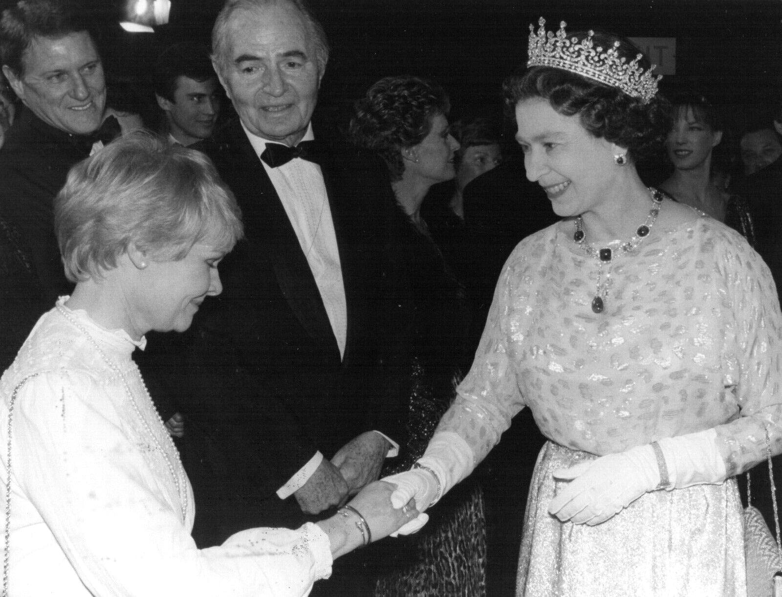 Photograph from Evil Under the Sun (1982) (1) featuring James Mason (as Odell Gardener) and Judi Dench as they meet Queen Elizabeth II at the Royal Premiere