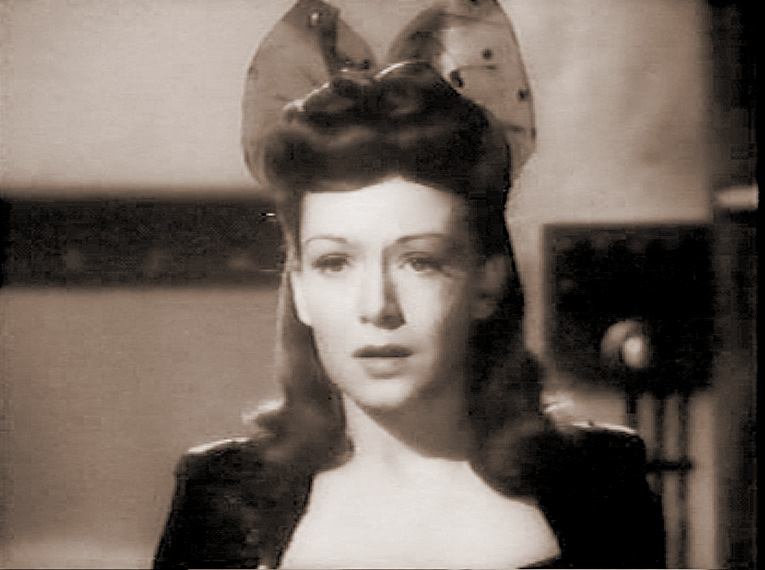 Jean Kent (as Gwen Rawlings) in a screenshot from Good-Time Girl (1948) (5)