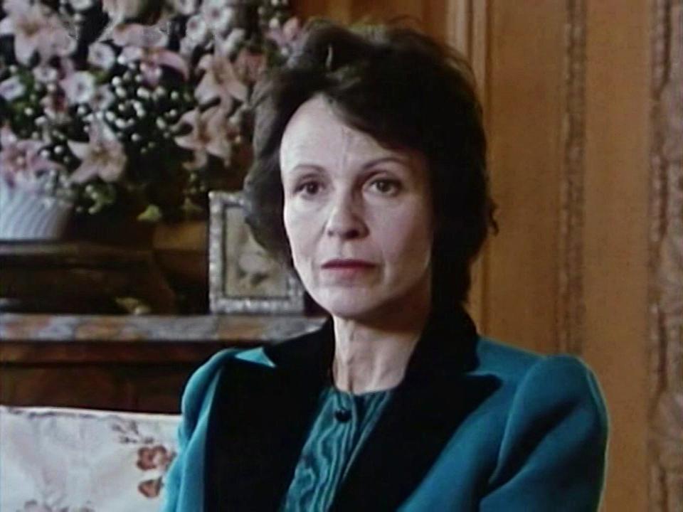 Screenshot from Hold the Dream (1986-87) (4) featuring Claire Bloom