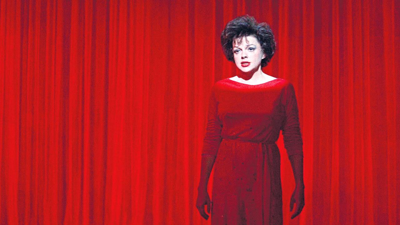 Photograph from I Could Go on Singing (1963) (2) featuring Judy Garland