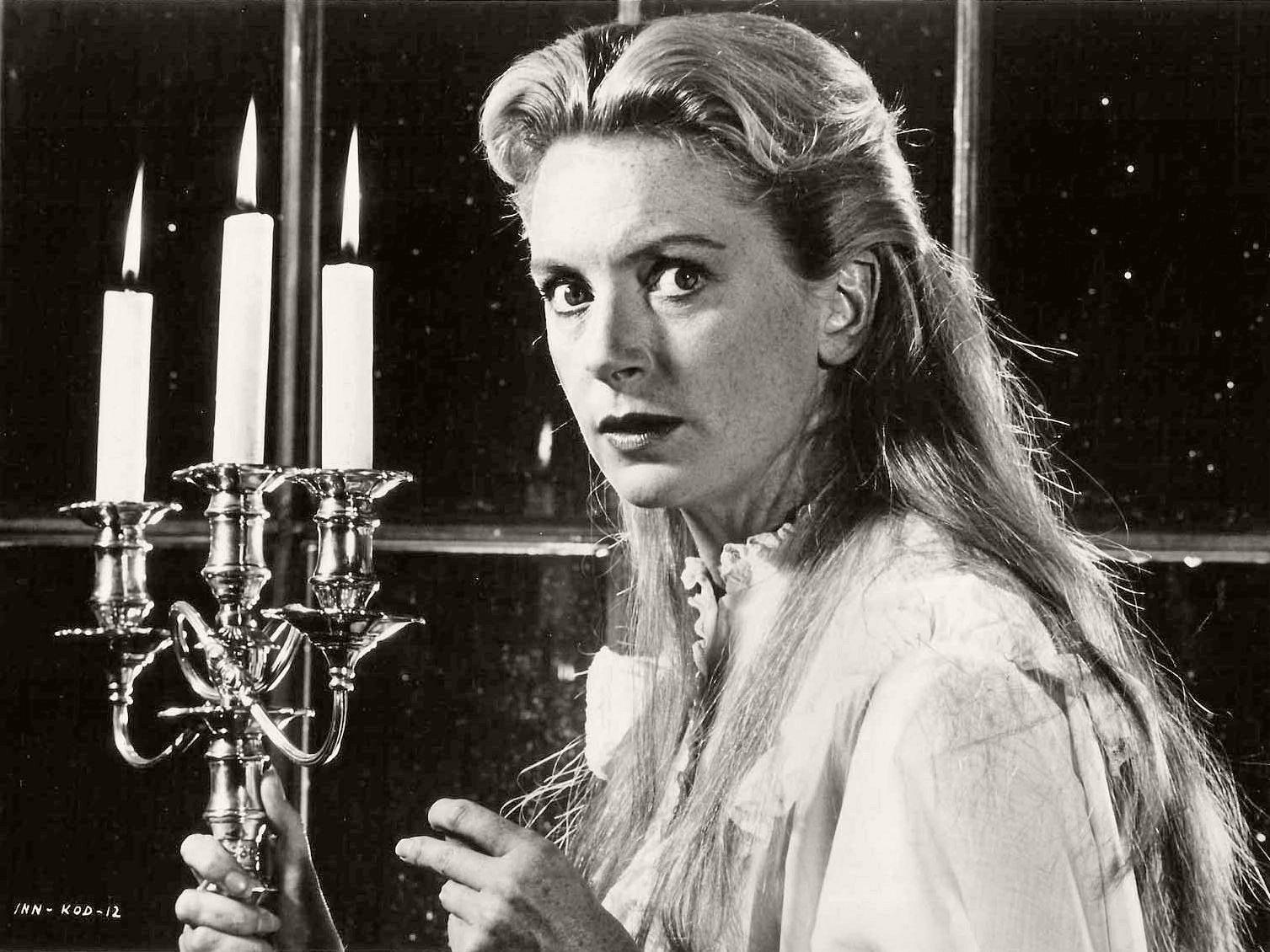 Photograph from The Innocents (1961) (3) featuring Deborah Kerr (as Miss Giddens)