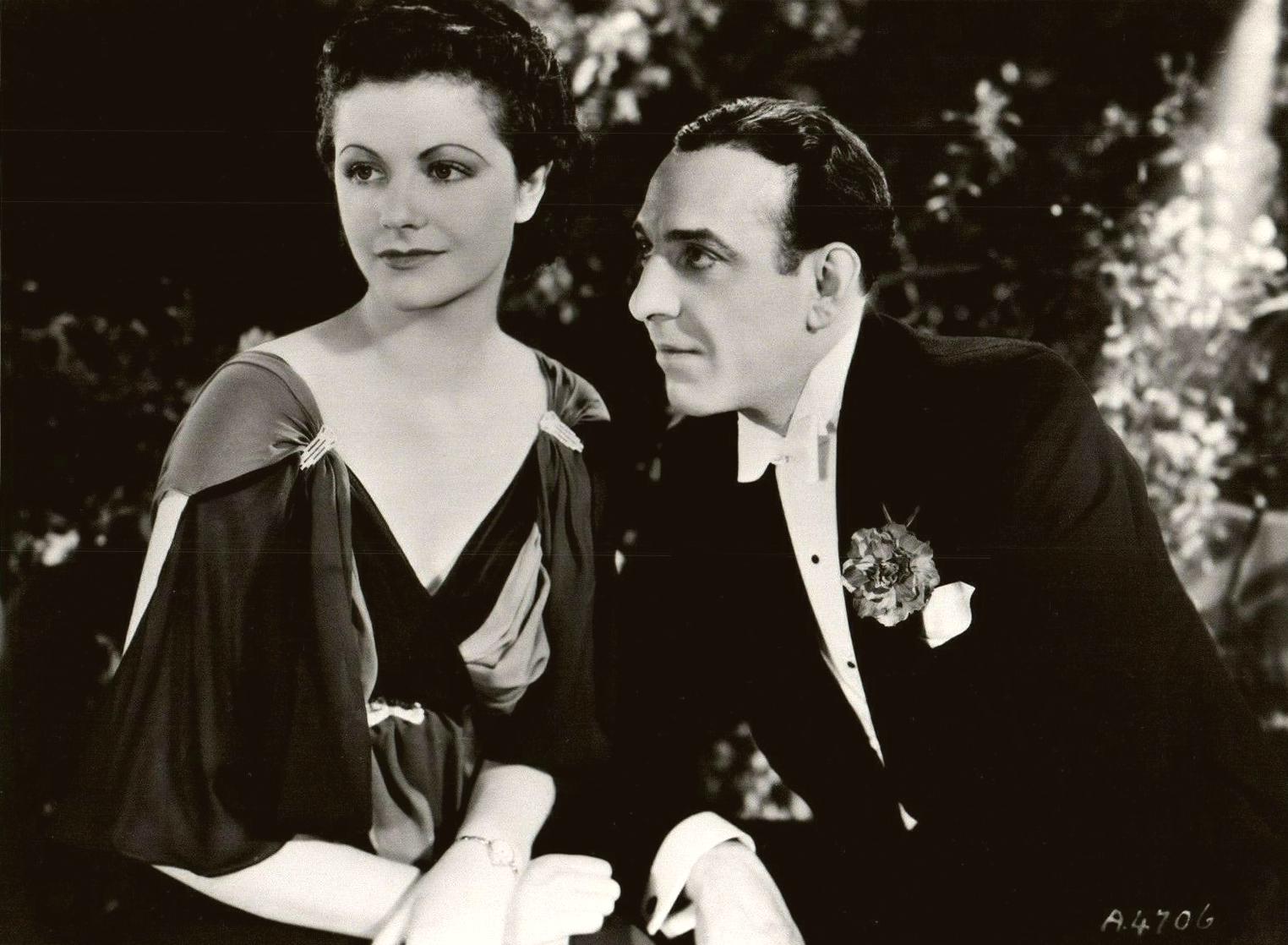 Photograph from Jury’s Evidence (1936) (2) featuring Margaret Lockwood and Sebastian Shaw