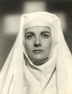 Photograph from Madness of the Heart (1949) (15)