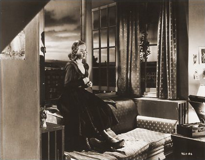 Photograph from The Man in the White Suit (1951) (7)