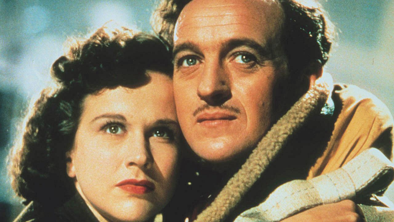 Photograph from A Matter of Life and Death (1946) (3) featuring Kim Hunter (as June) and David Niven (as Peter D. Carter)