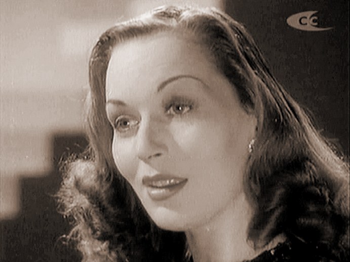 Greta Gynt (as Elsie Silver) in a screenshot from Mr. Emmanuel (1944) (4)