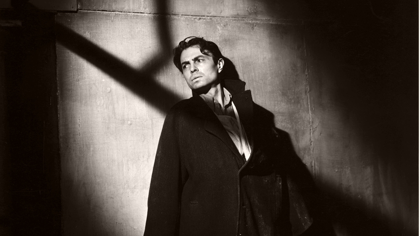 James Mason (as Johnny McQueen) in a photograph from Odd Man Out (1947) (1)