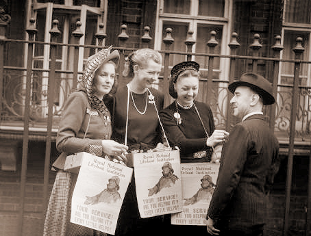 Patricia Roc and friends collect for the Royal National Lifeboat Institution (RNLI)