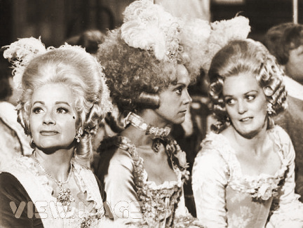 Photograph from The Slipper and the Rose (1976) (5)
