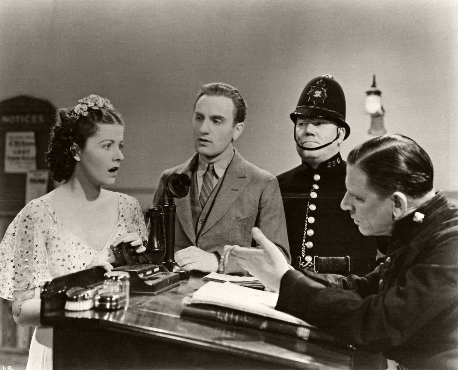 Photograph from The Street Singer (1937) featuring Margaret Lockwood (as Jenny Green) and Arthur Tracy (as Richard King) (7)