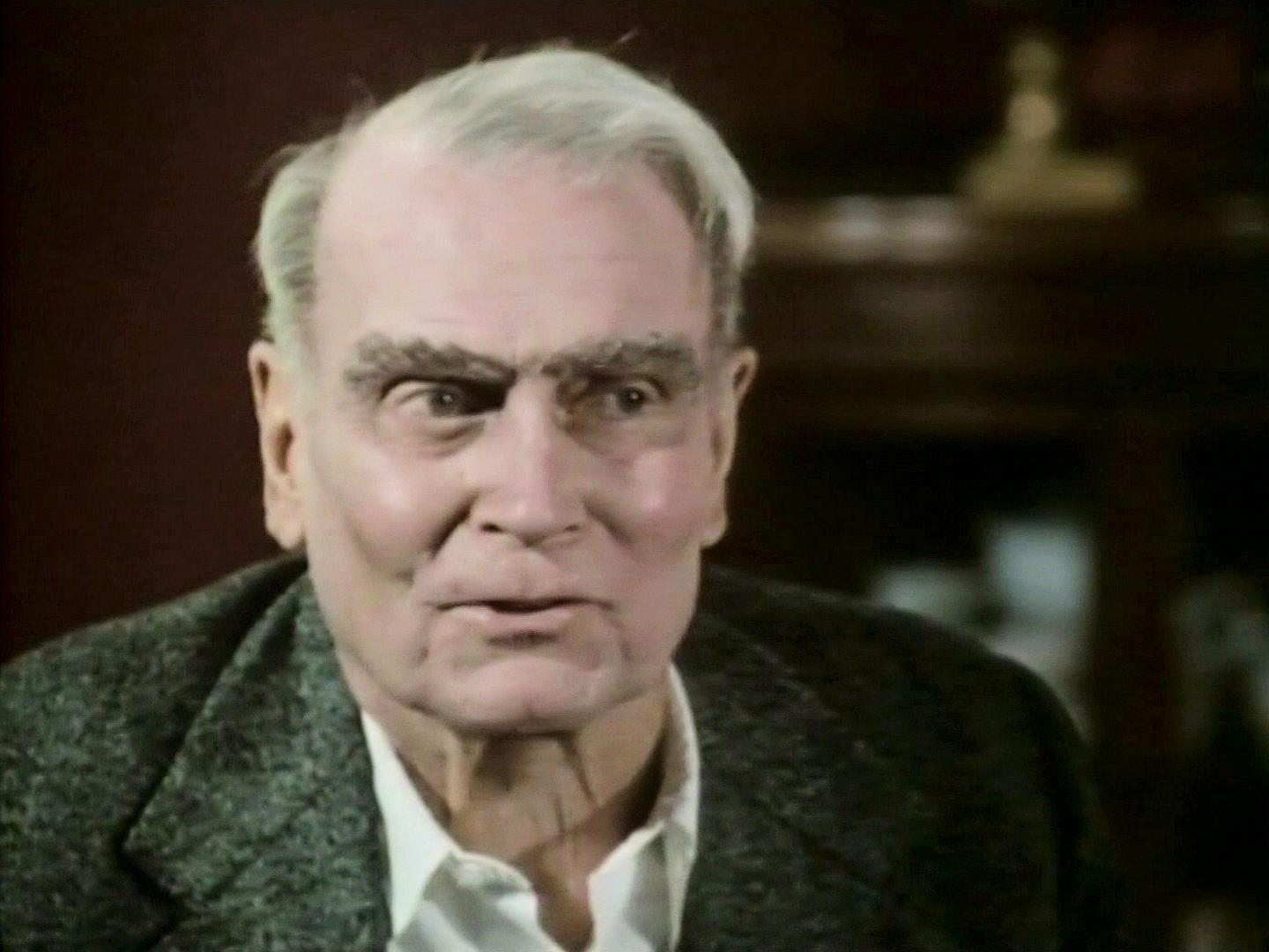 Screenshot from Wild Geese II (1985) (1) featuring Laurence Olivier (as Rudolf Hess)
